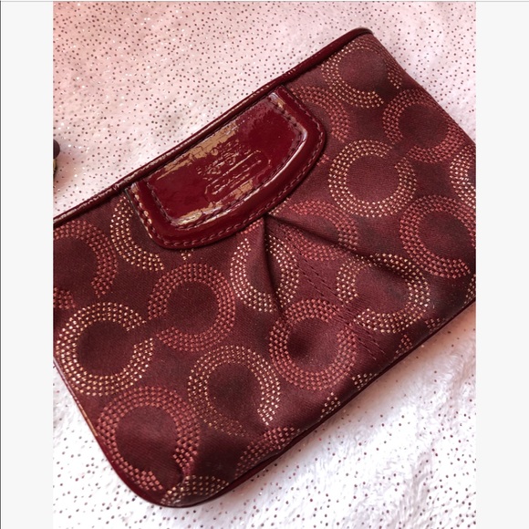Coach Classic Monogram Wristlet Deep Burgundy - Picture 3 of 5